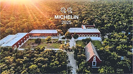 Wakax Hacienda - Cenote & Boutique Hotel