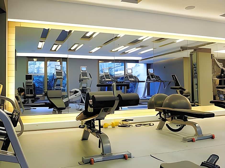 Saifi Suites