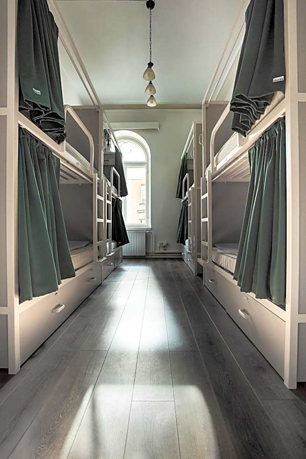 Hostel Diana Park