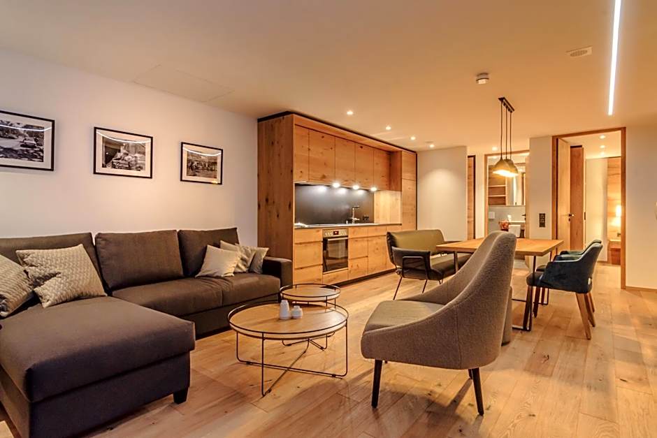 Wirthshof Hotel & Chalets