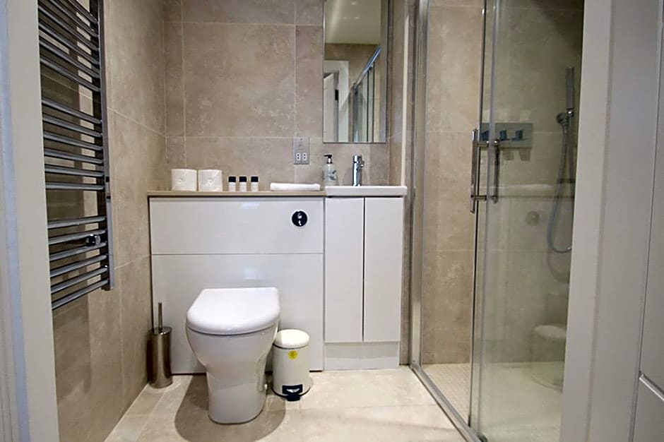 One Bedroom Serviced Apartment in Holborn, Chancery Lane