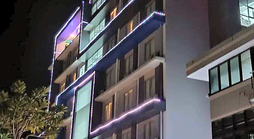 Hotel Broadway Yangon