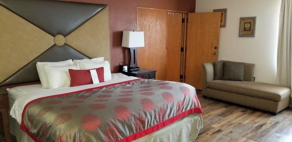Albert Lea Inn and Suites
