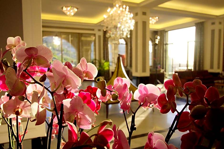 Cherry Blossom Boutique Hotel
