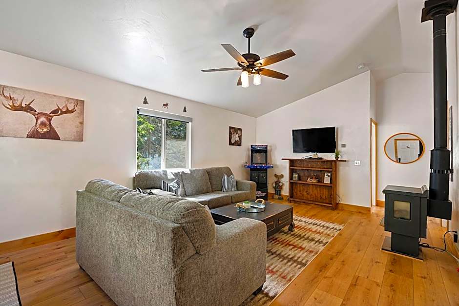 Duck Creek Village Inn