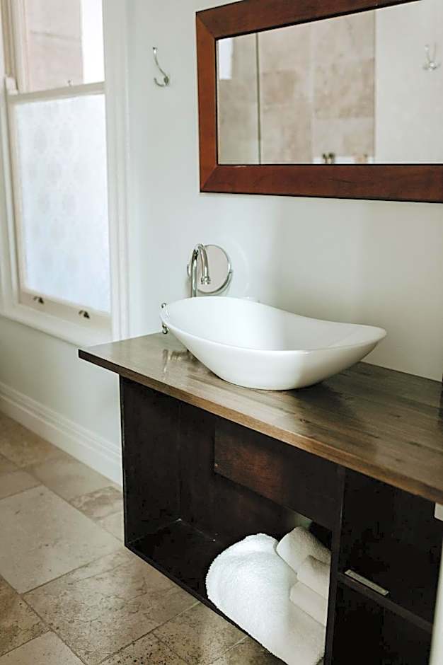 Abbey Boutique Hotel