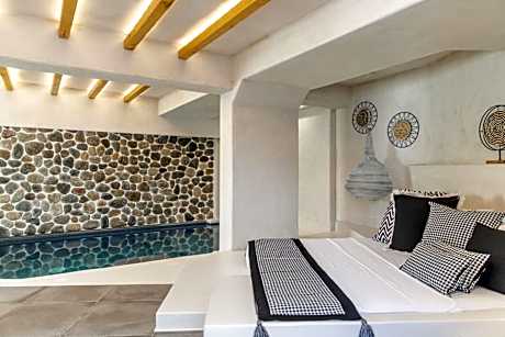 Junior Suite with Private Pool