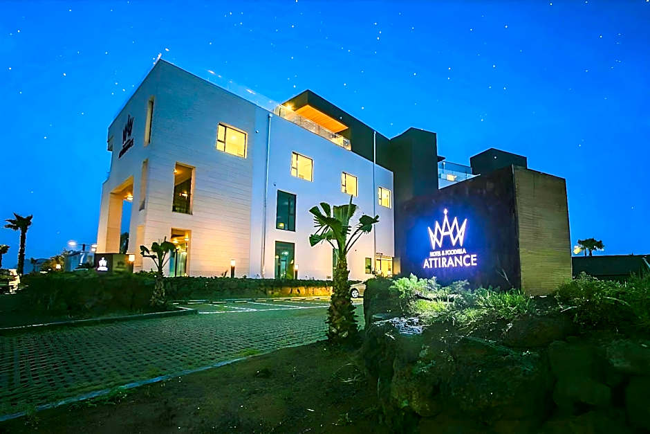 Attirance Pool Villa & Hotel