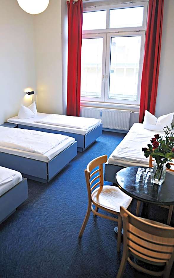 Hotel Transit Loft
