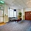 Cardiff Riverside Hotel by Belvilla