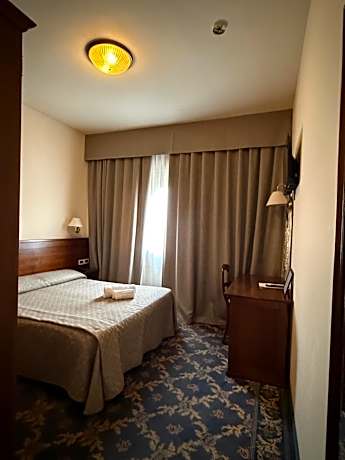 Basic Double Room