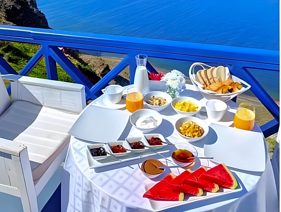Astarte Suites