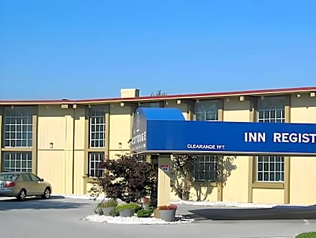 Red Carpet Inn & Suites Ebensburg