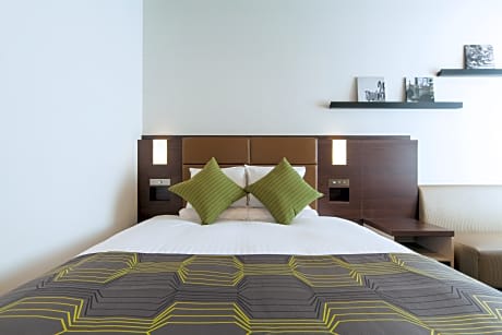 Queen Size Bed