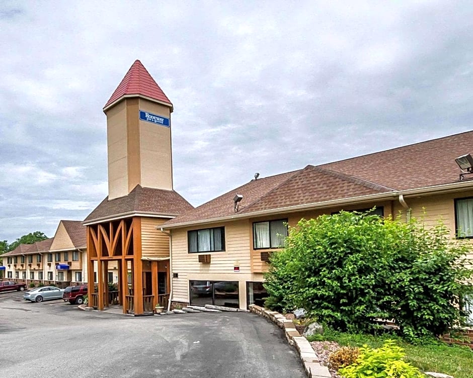 Rodeway Inn & Suites Madison East