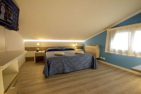 Economy Double Room - Attic