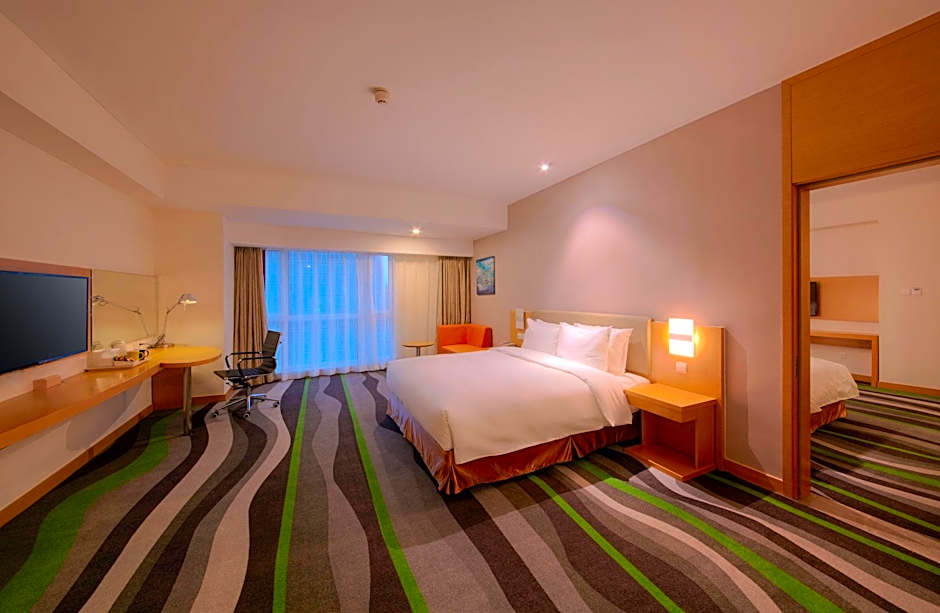 Holiday Inn Express Tangshan Downtown By IHG