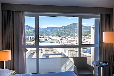 Executive Room, 1 King Bed