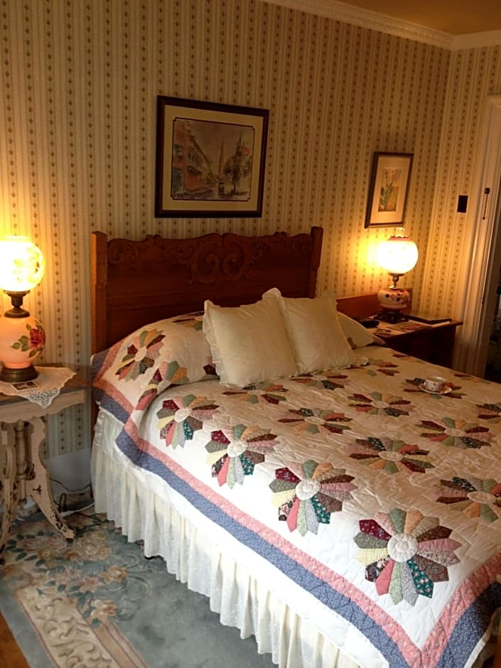 A Seafaring Maiden Bed and Breakfast