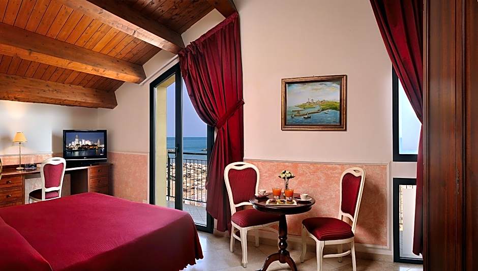 Hotel Bridge