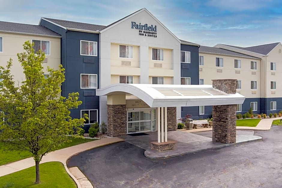 Fairfield Inn & Suites Jefferson City