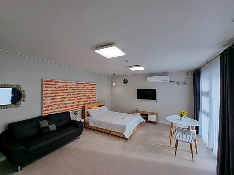 Damyang Thirasia Pension