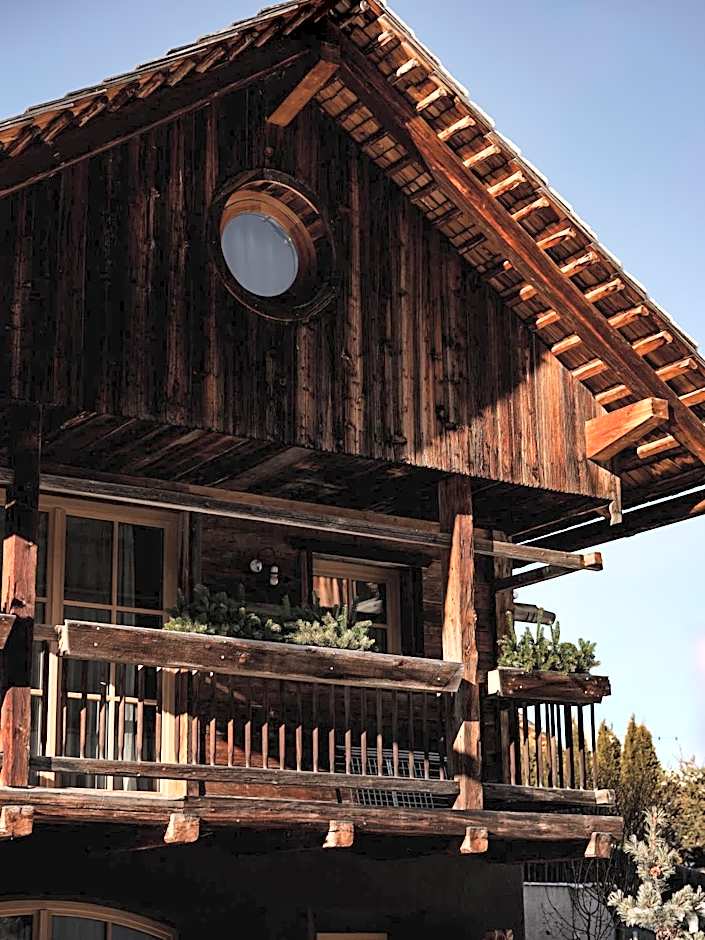 Sportony Mountain Lodges