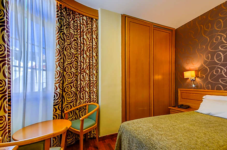 Avenida Park Residence