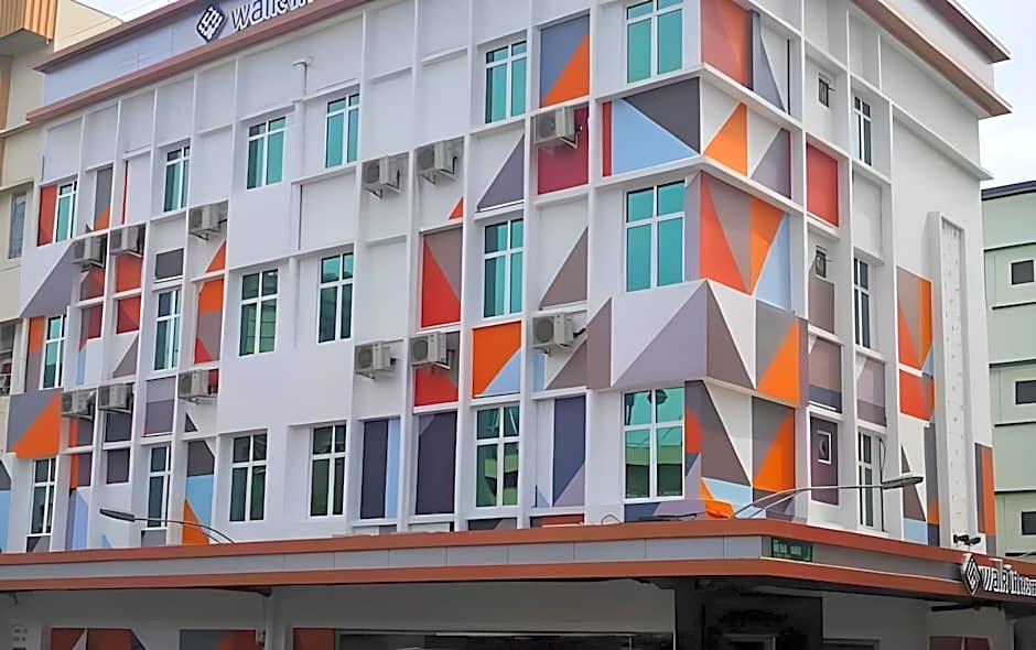 Walk In Hotel