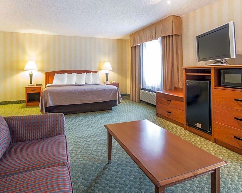 Quality Inn Airport