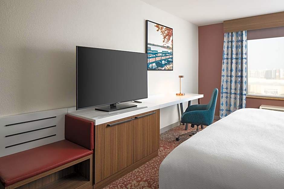 Hilton Garden Inn Virginia Beach Town Center