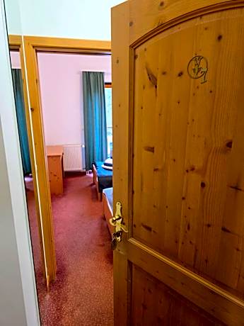Twin Room with Balcony