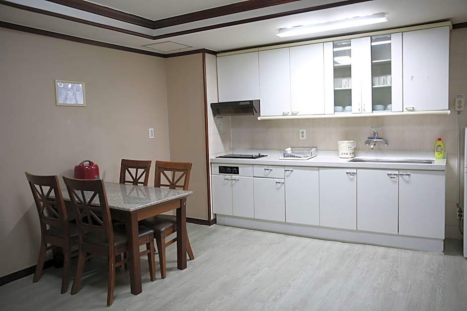 Osaek Greenyard Hotel