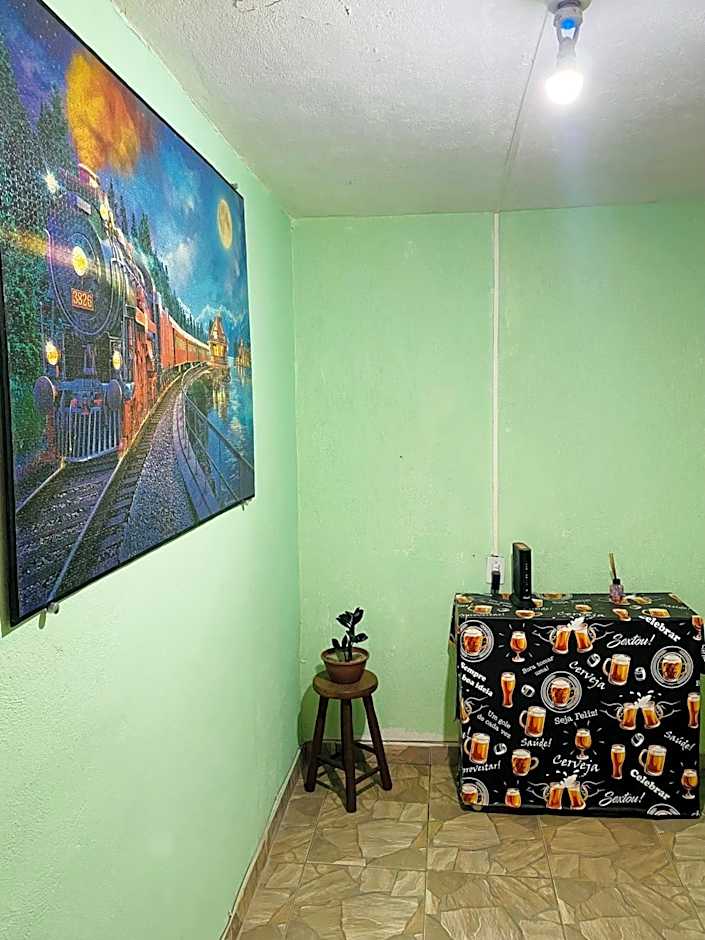 Chalé com churrasqueira - 50 metros da praia da Maranduba - Beira Mar