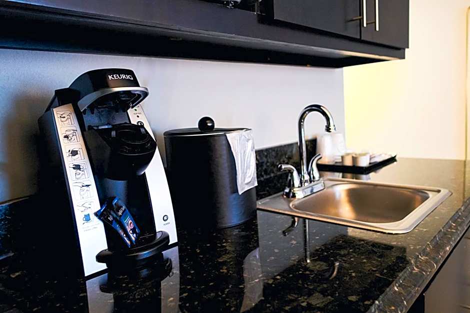 Holiday Inn Macon North By IHG