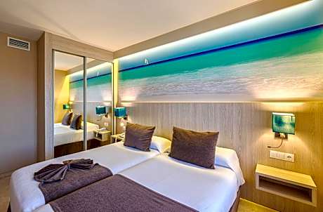 One-Bedroom Apartment with Side Sea View (2 Adults)