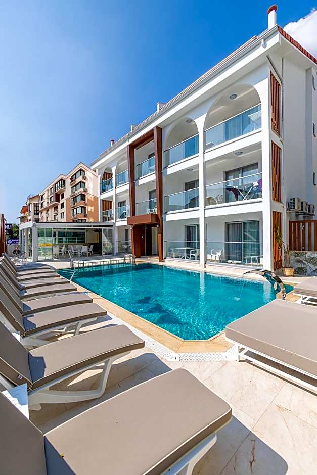 Princess Kinli Suites Hotel