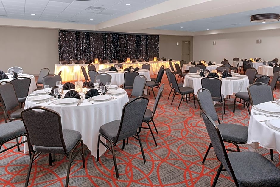 DoubleTree Suites By Hilton Dayton/Miamisburg