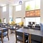 Holiday Inn Express & Suites Sacramento NE Cal Expo By IHG