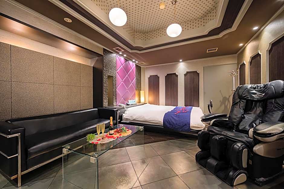 HOTEL MOBILIA (Adult Only)