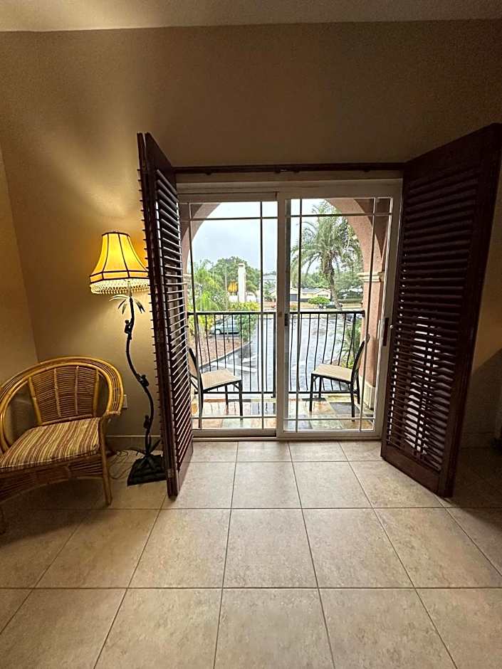 Tahitian Inn Boutique Hotel Tampa