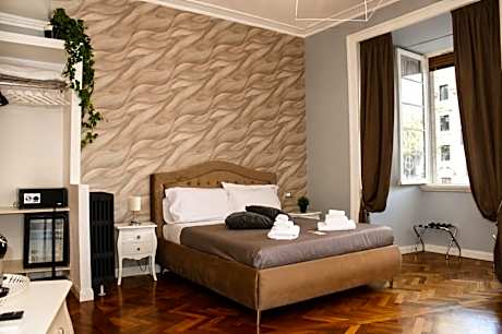 Athena Guest House