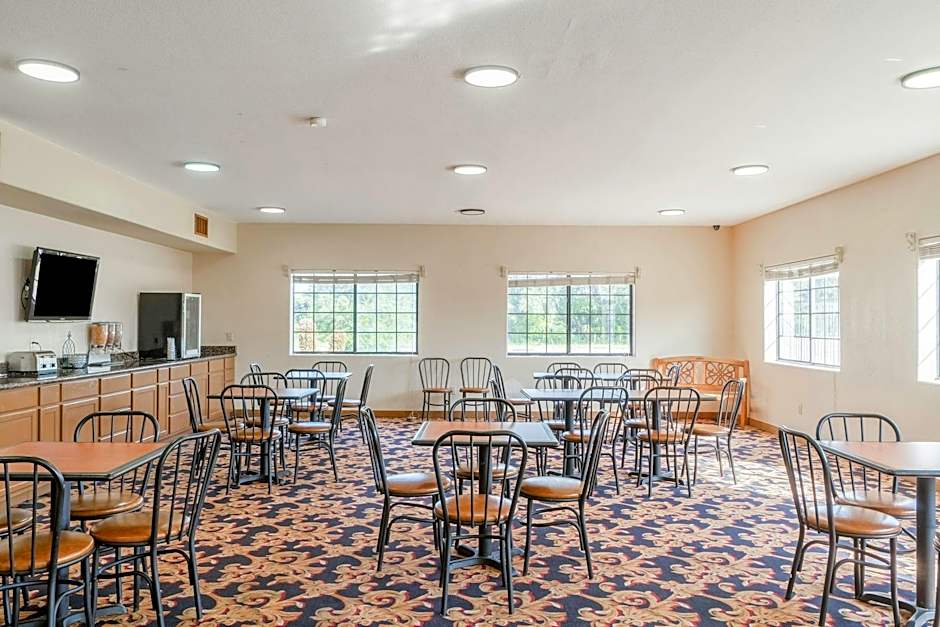 Texan Inn By OYO Beeville US-181