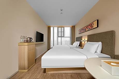 Senior Twin Room-Family