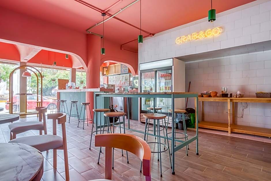 Nilu Cancun Downtown by Selina