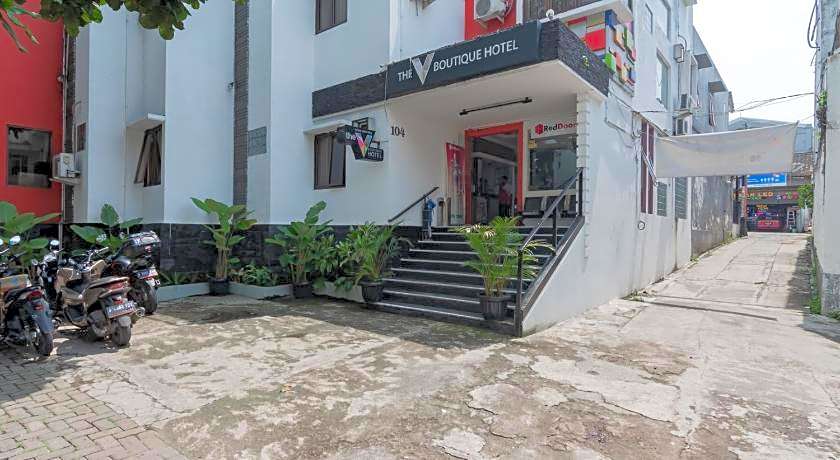 RedDoorz near Alun Alun Bandung 3