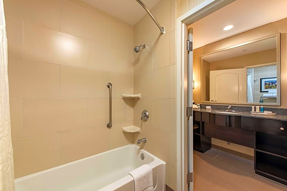 Homewood Suites By Hilton Oxnard/Camarillo