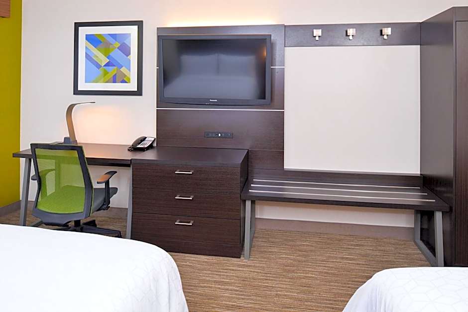 Holiday Inn Express Wixom By IHG
