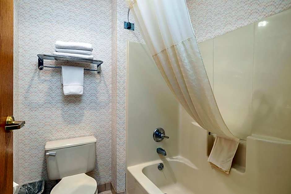 Days Inn by Wyndham Battlefield Rd/Hwy 65