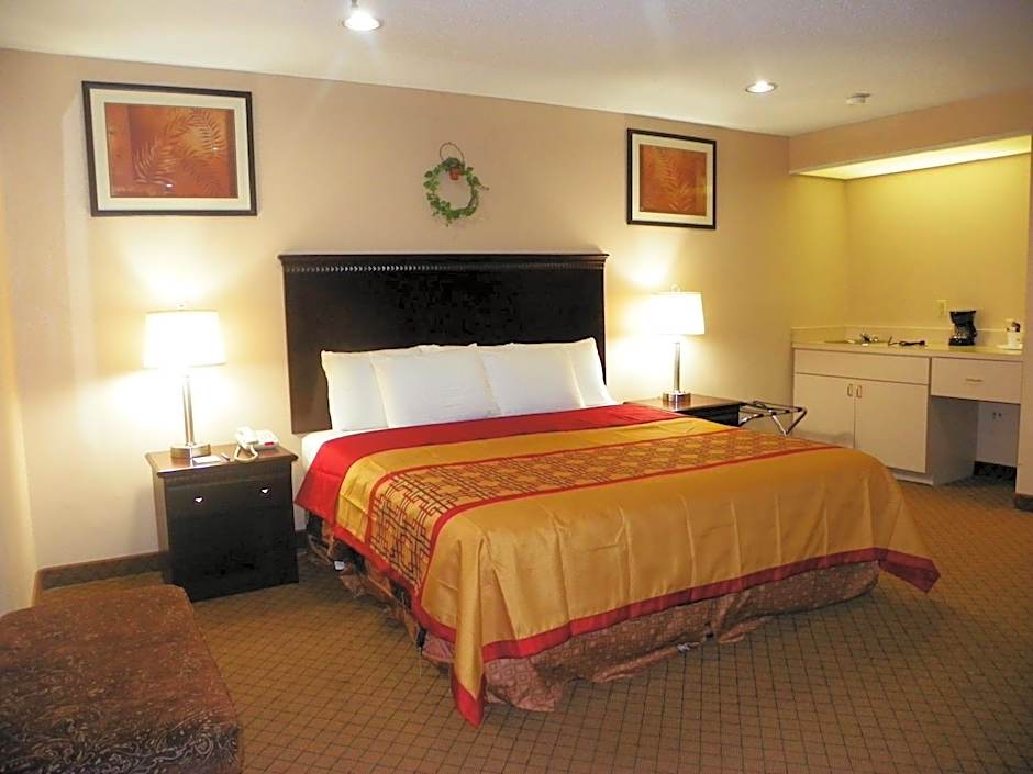 Royalton Inn & Suites Upper Sandusky